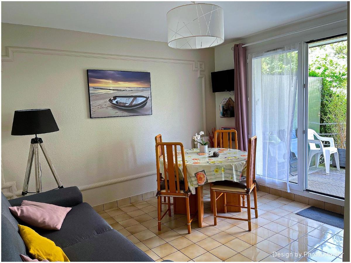 Cabourg, Appartement Plain Pied Avec Terrasse Acces Direct A La Plage Zewnętrze zdjęcie